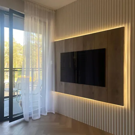 Premium Przy Plazy Morzlive Apartmán