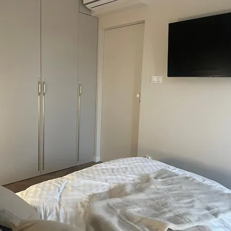 Premium Przy Plazy Morzlive Apartmán *