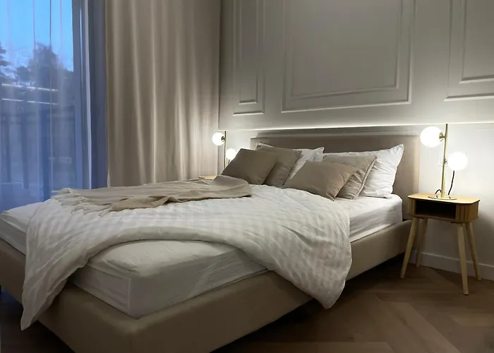 شقة Premium Przy Plazy Morzlive *