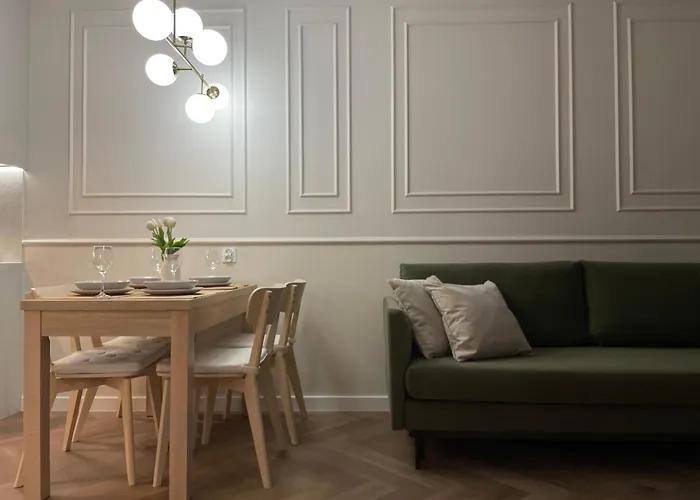 Premium Przy Plazy Morzlive أوسترونيه مورسكية